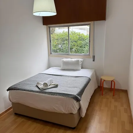 River Court, Flat 8