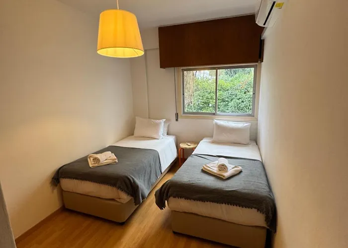 River Court, Flat 8 * Nicosia
