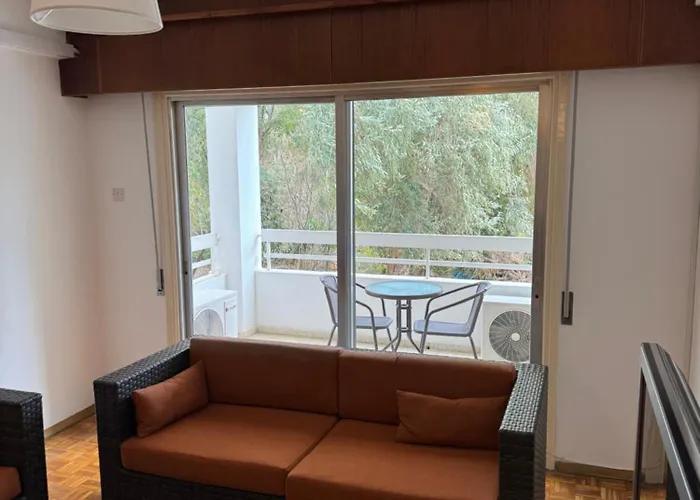 River Court, Flat 8 * Nicosia